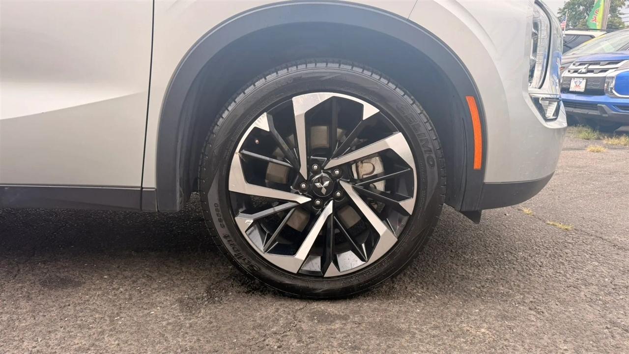 Mitsubishi Outlander SE 2WD 2024
