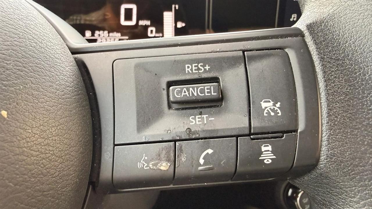 Nissan Kicks SV 4WD 2025