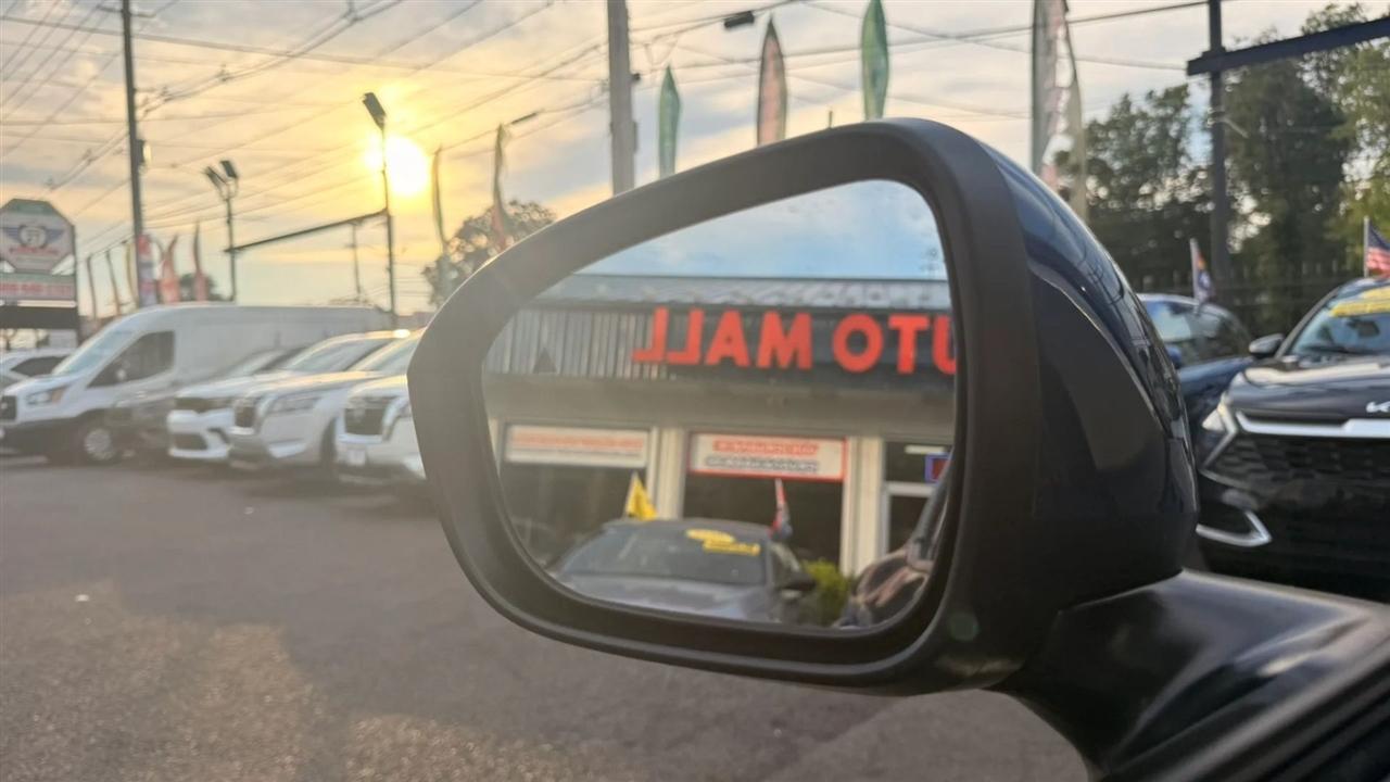 Nissan Kicks SV 4WD 2025