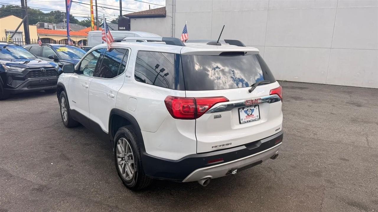 GMC Acadia SLE-2 AWD 2017