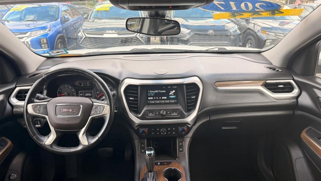 GMC Acadia SLE-2 AWD 2017