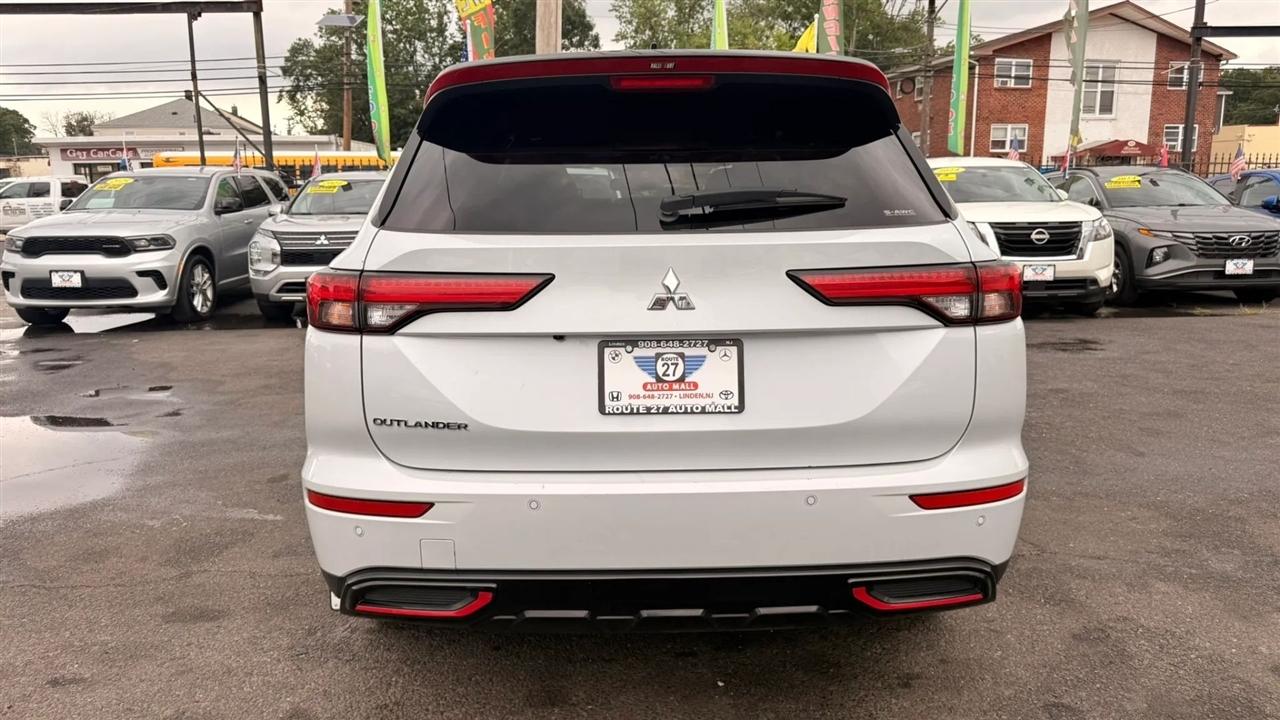 Mitsubishi Outlander SE 4WD 2024