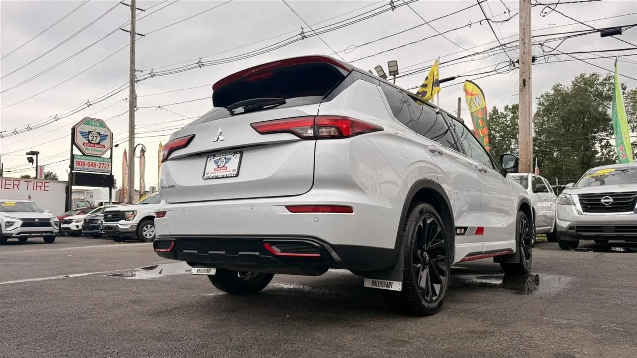 Mitsubishi Outlander SE 4WD 2024