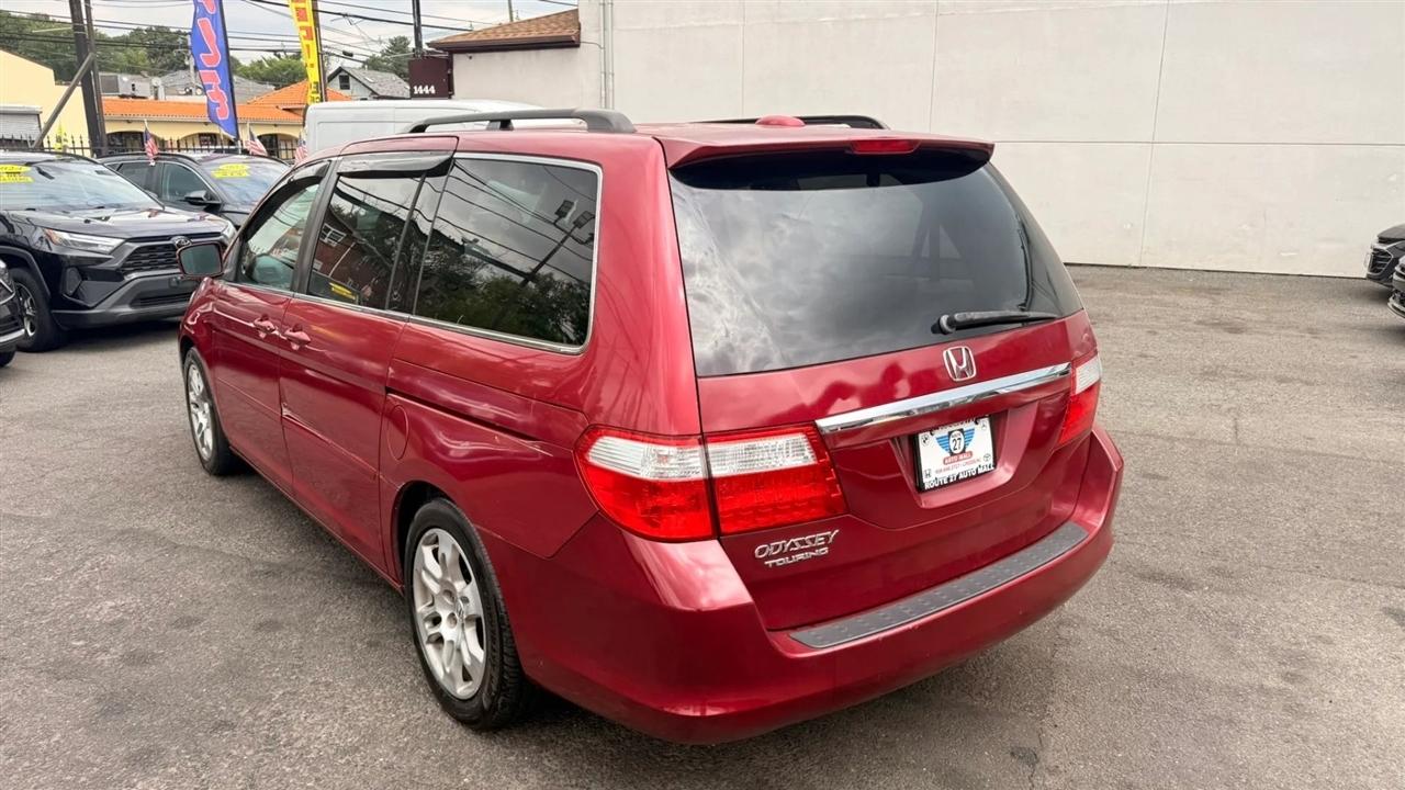 Honda Odyssey Touring w/DVD 2006