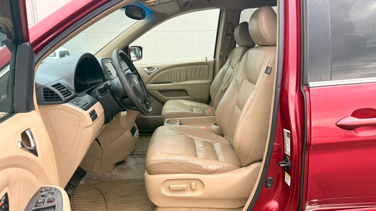 Honda Odyssey Touring w/DVD 2006