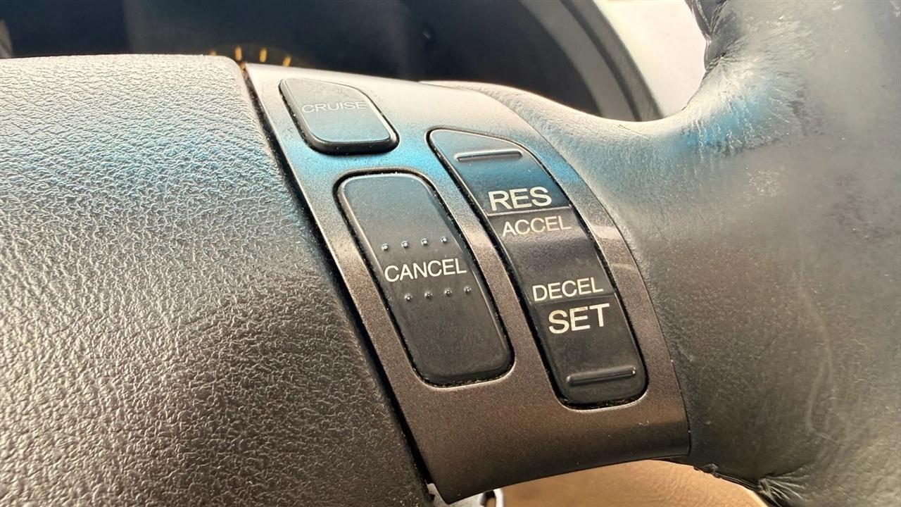 Honda Odyssey Touring w/DVD 2006