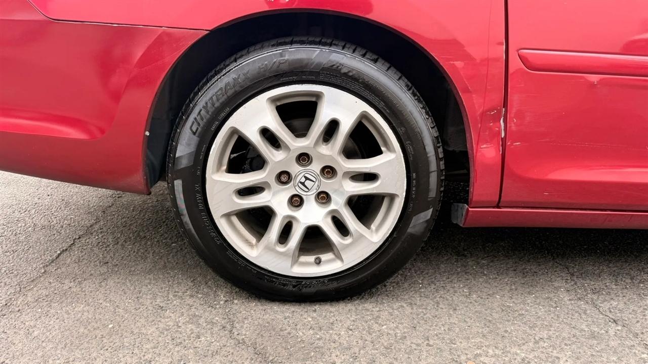 Honda Odyssey Touring w/DVD 2006