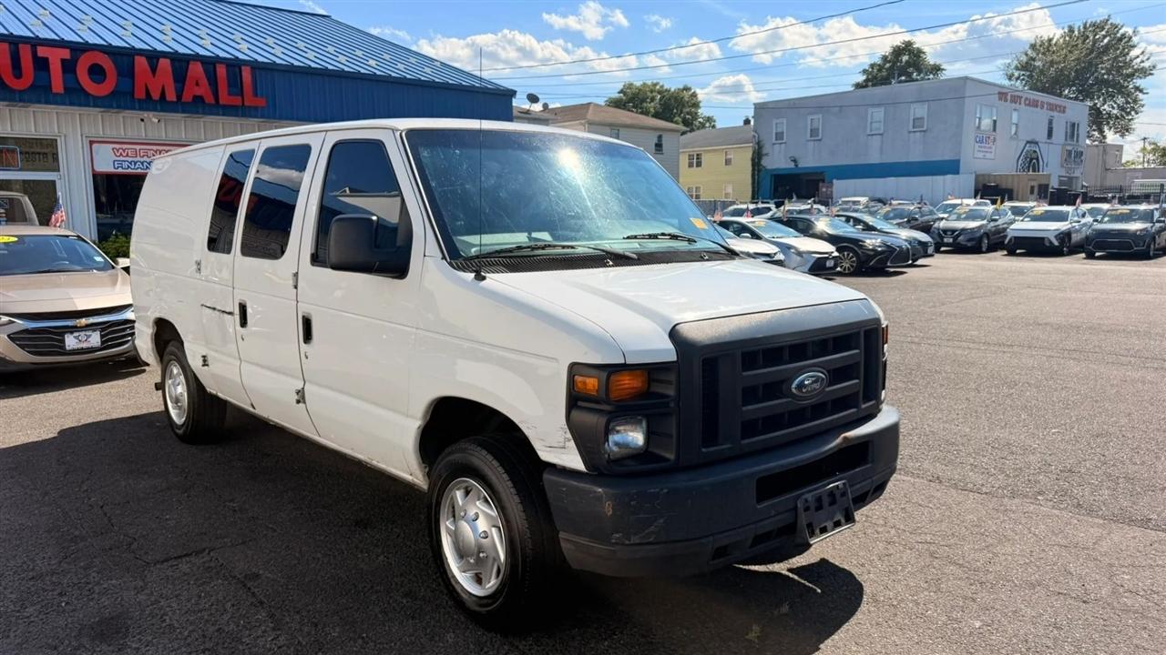 Ford Econoline E-150 2009