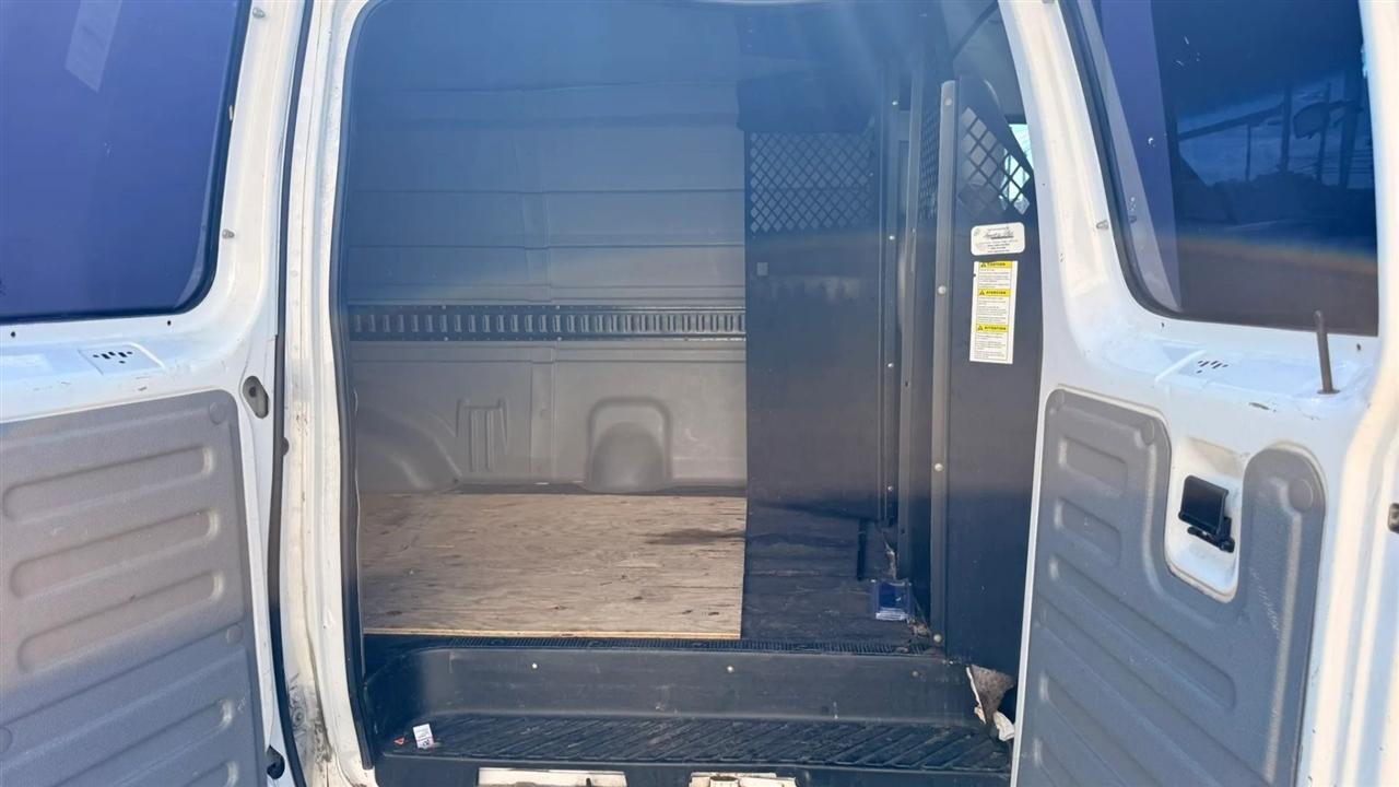 Ford Econoline E-150 2009
