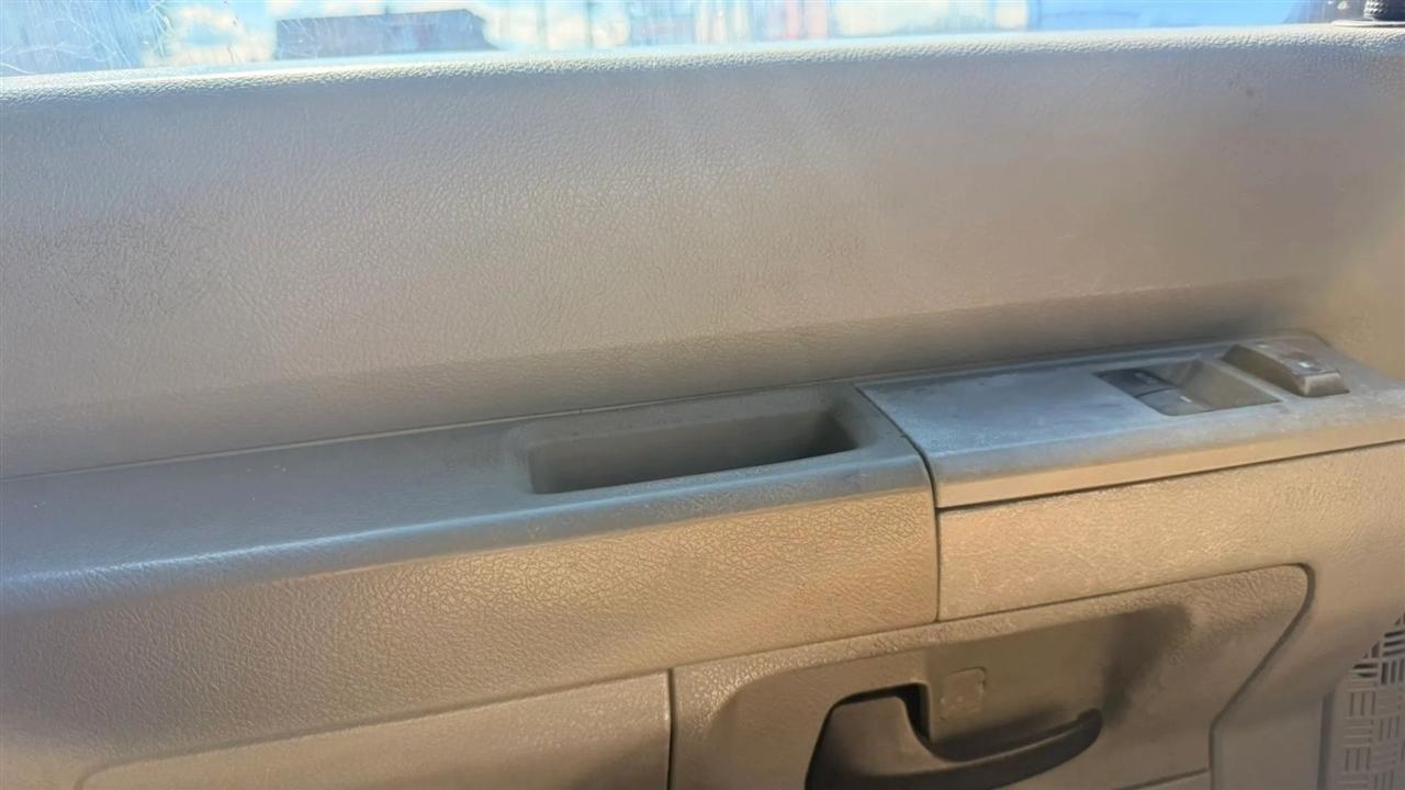 Ford Econoline E-150 2009