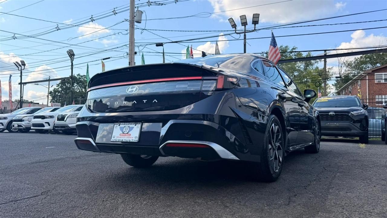 Hyundai Sonata SEL 2024