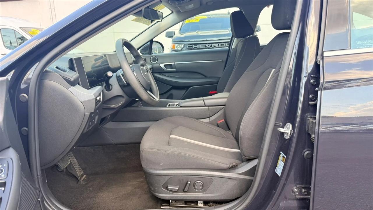 Hyundai Sonata SEL 2024