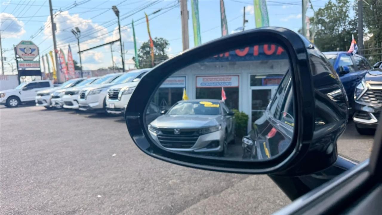 Hyundai Sonata SEL 2024