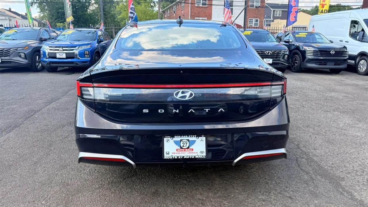 Hyundai Sonata SEL 2024