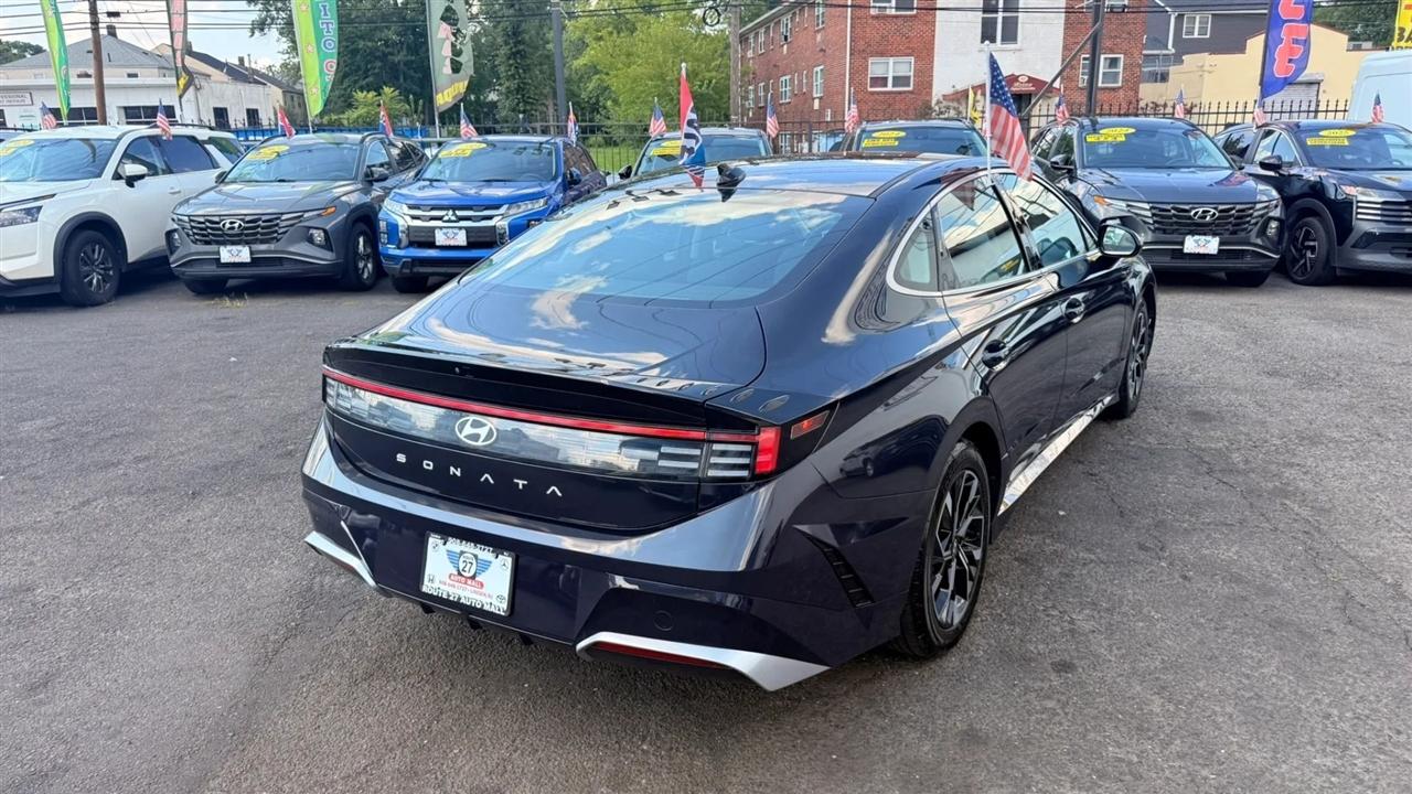 Hyundai Sonata SEL 2024
