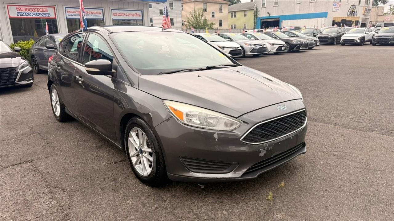 Ford Focus SE Hatch 2016