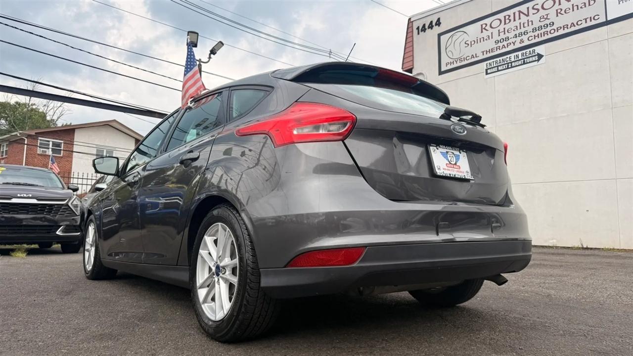 Ford Focus SE Hatch 2016