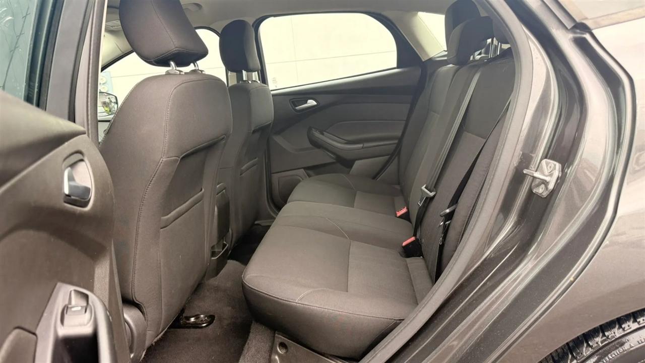 Ford Focus SE Hatch 2016