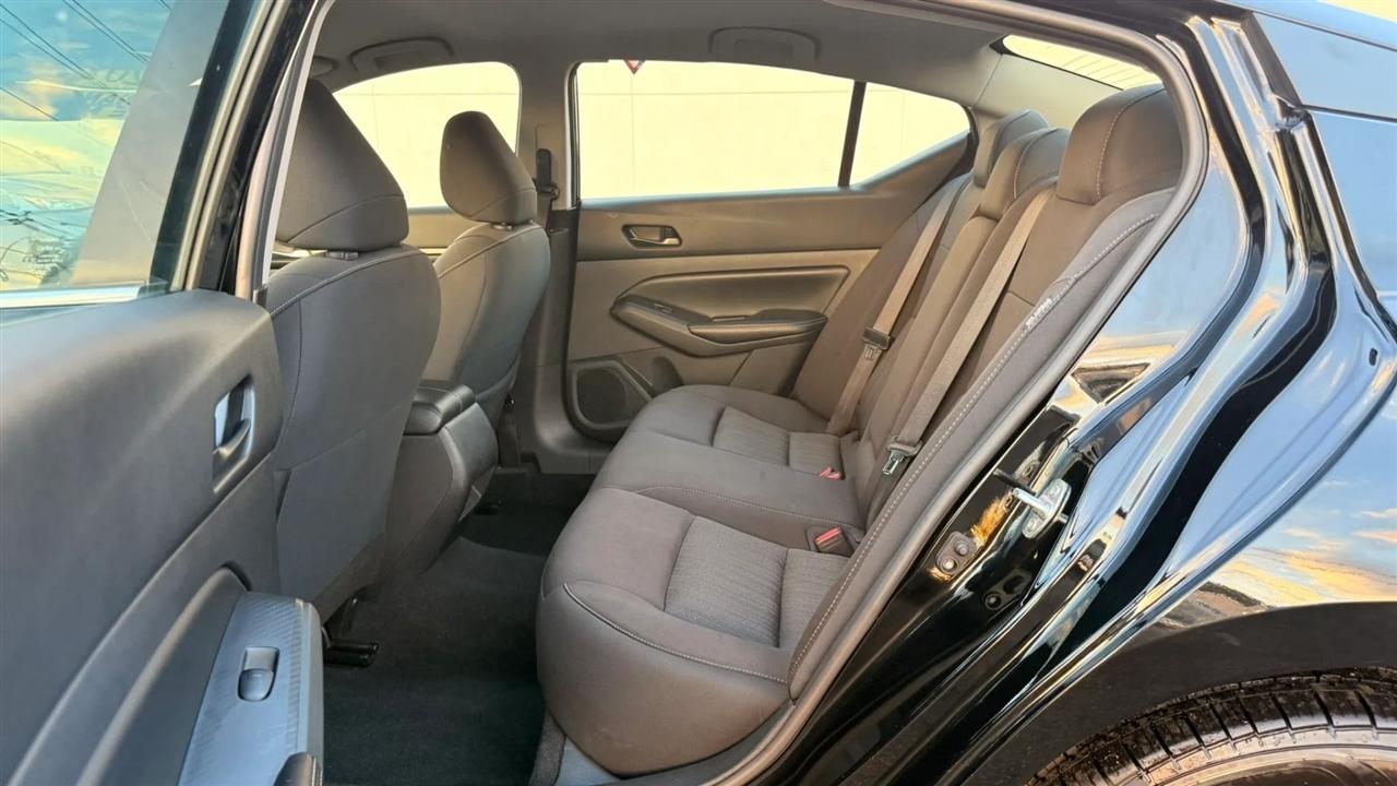 Nissan Altima 2.5 SV 2024