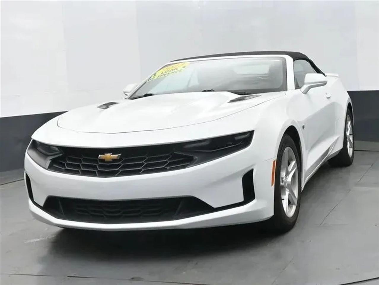 2023 Chevrolet Camaro 1LT Convertible 8A