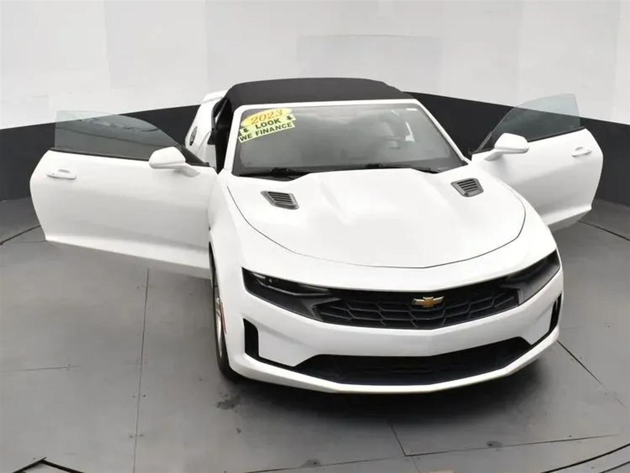 Chevrolet Camaro 1LT Convertible 8A 2023