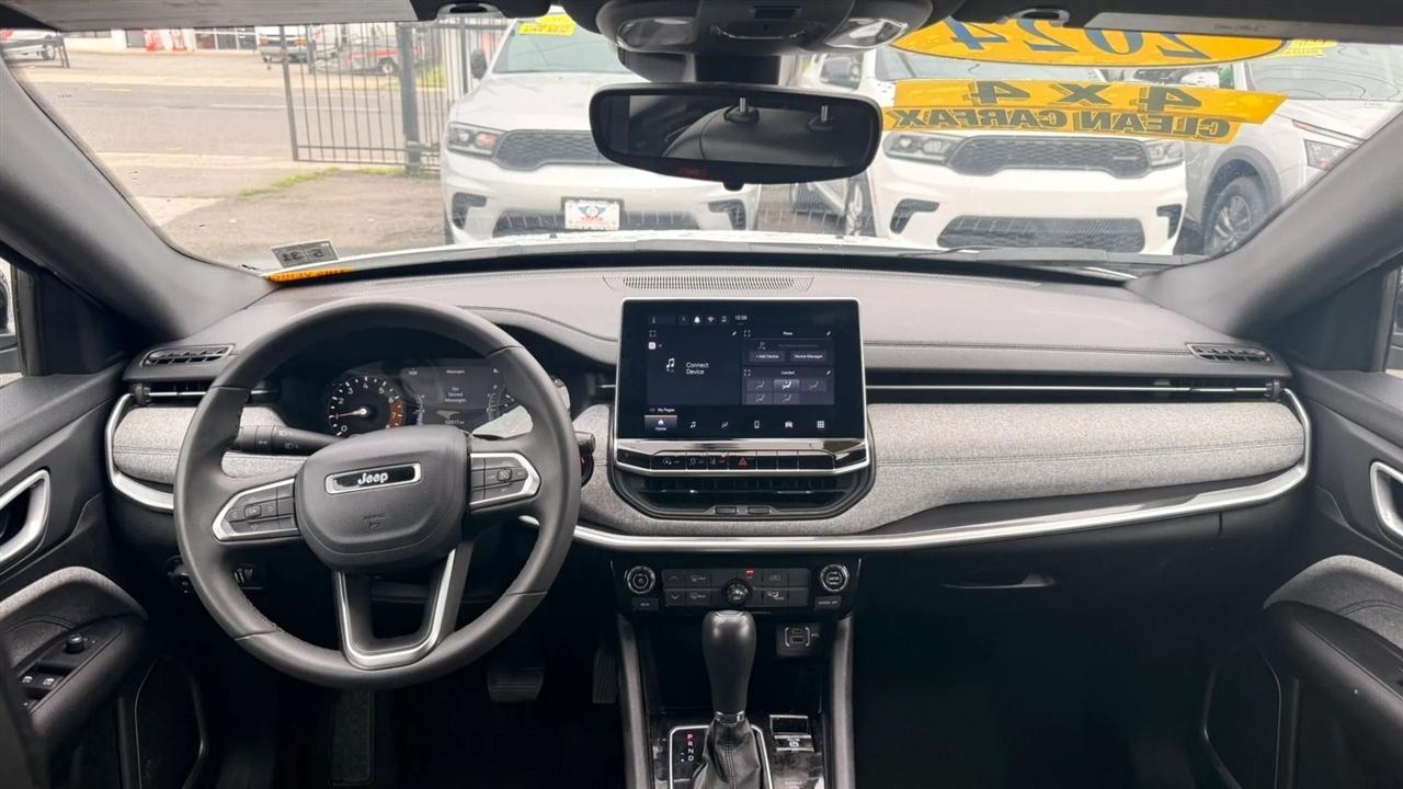 Jeep Compass Latitude 2024