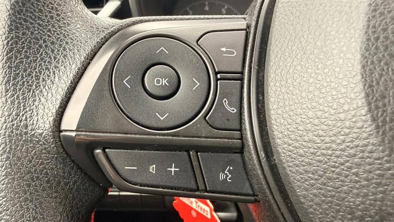 Toyota Corolla LE 2024