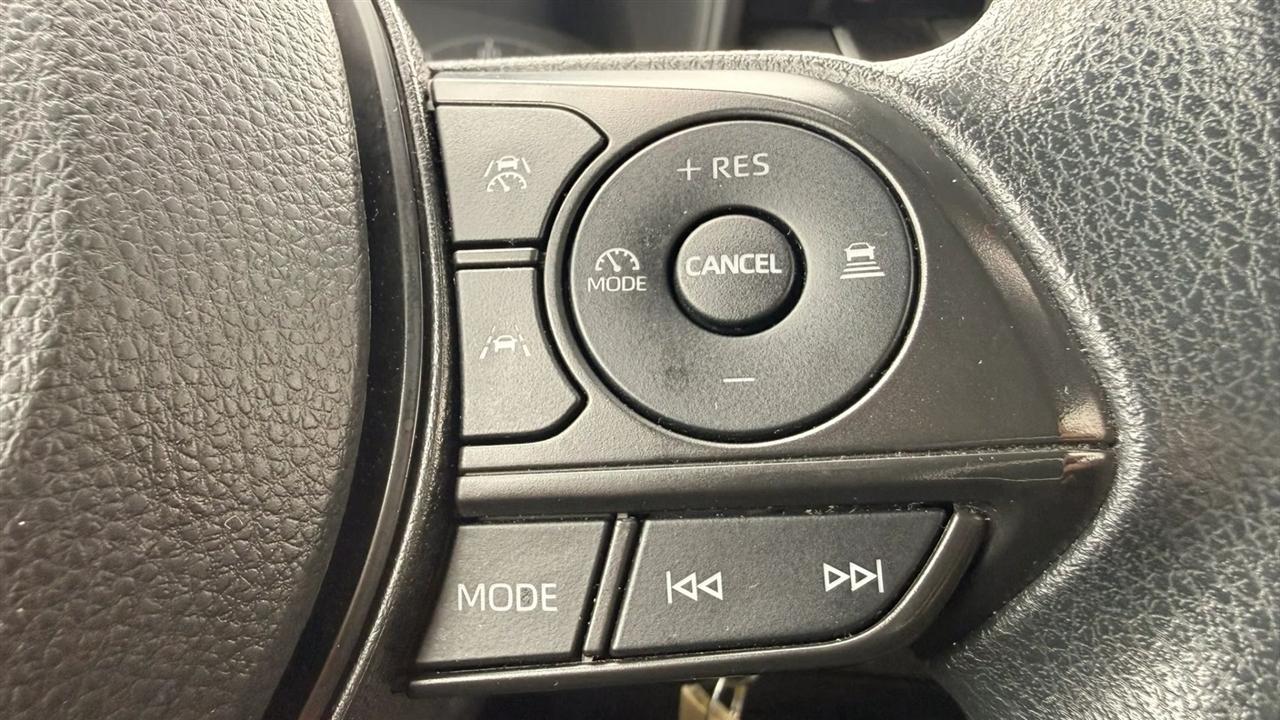 Toyota Corolla LE 2024