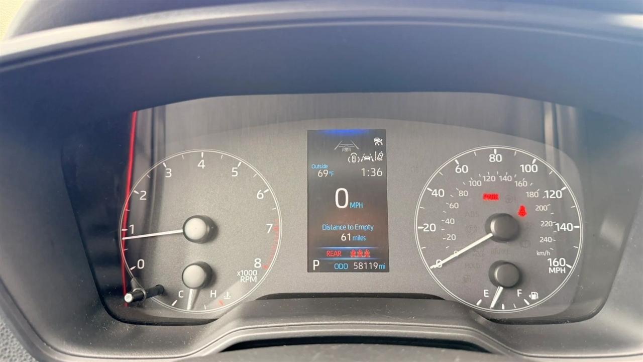 Toyota Corolla LE 2024