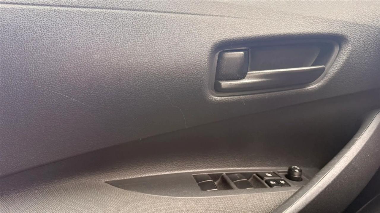 Toyota Corolla LE 2024