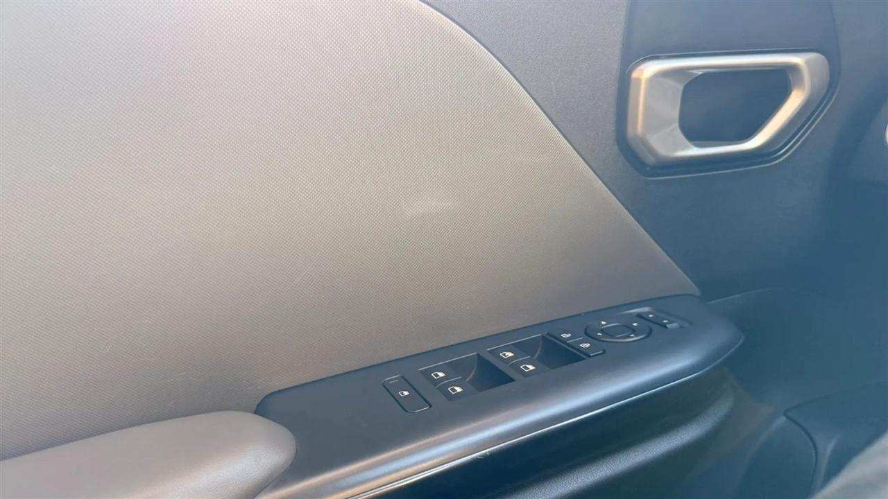 Kia K4 LXS 2025