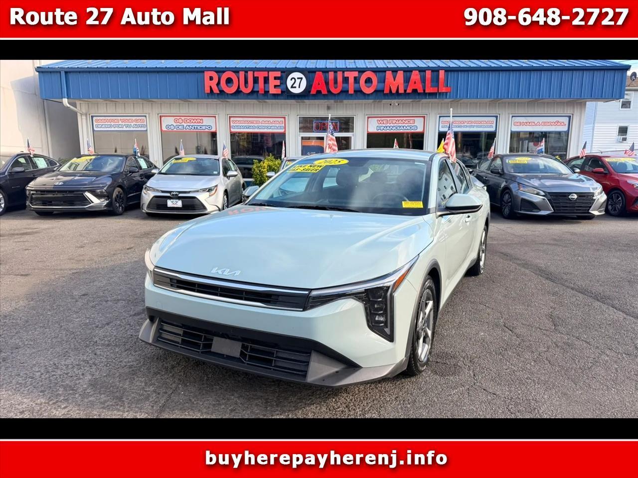 2025 Kia K4 LXS