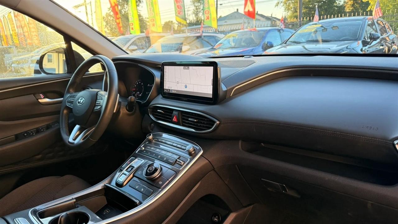 Hyundai Santa Fe SEL 2023
