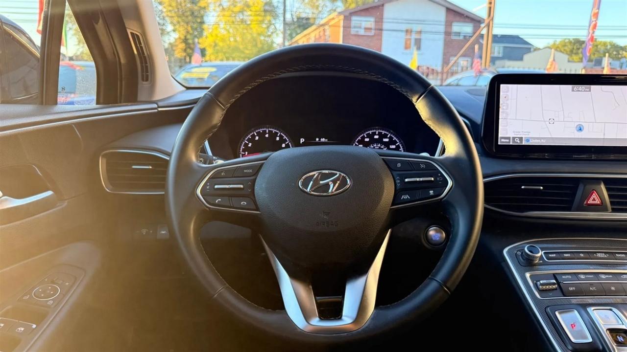 Hyundai Santa Fe SEL 2023