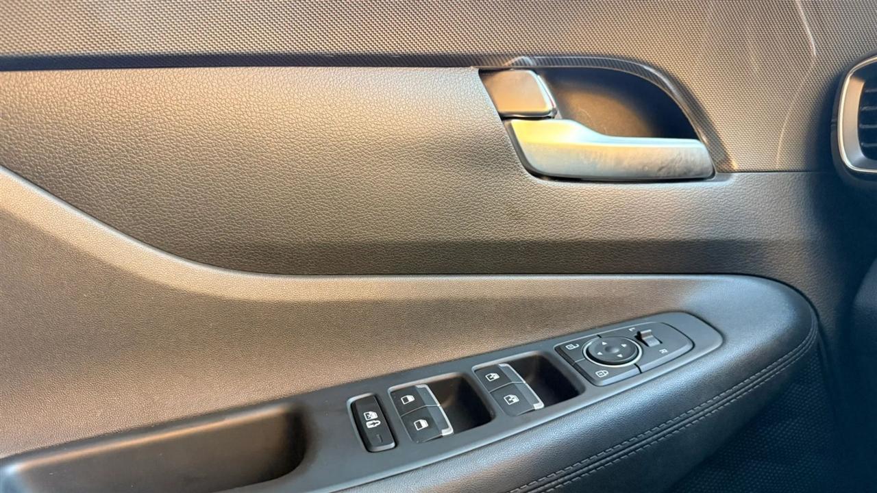 Hyundai Santa Fe SEL 2023