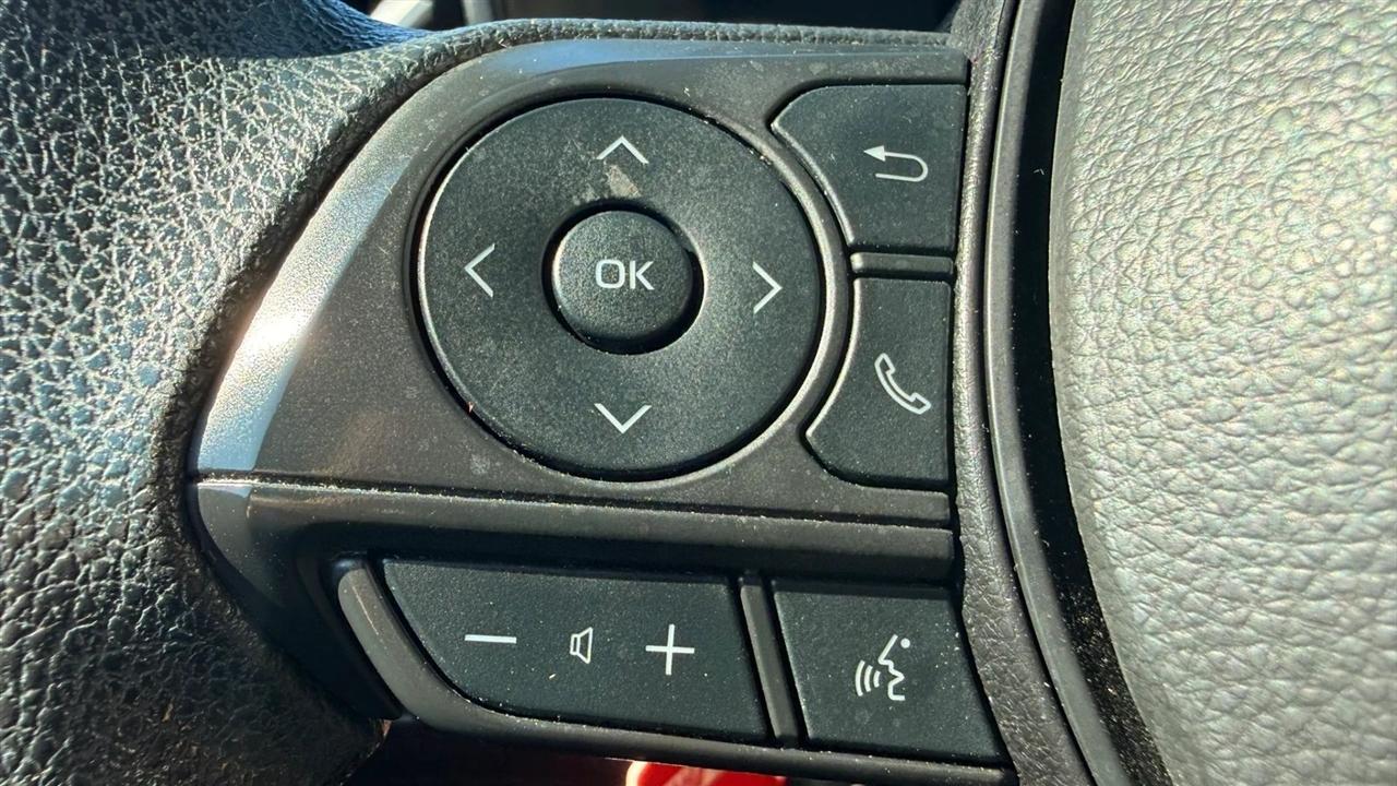 Toyota Corolla LE 2024