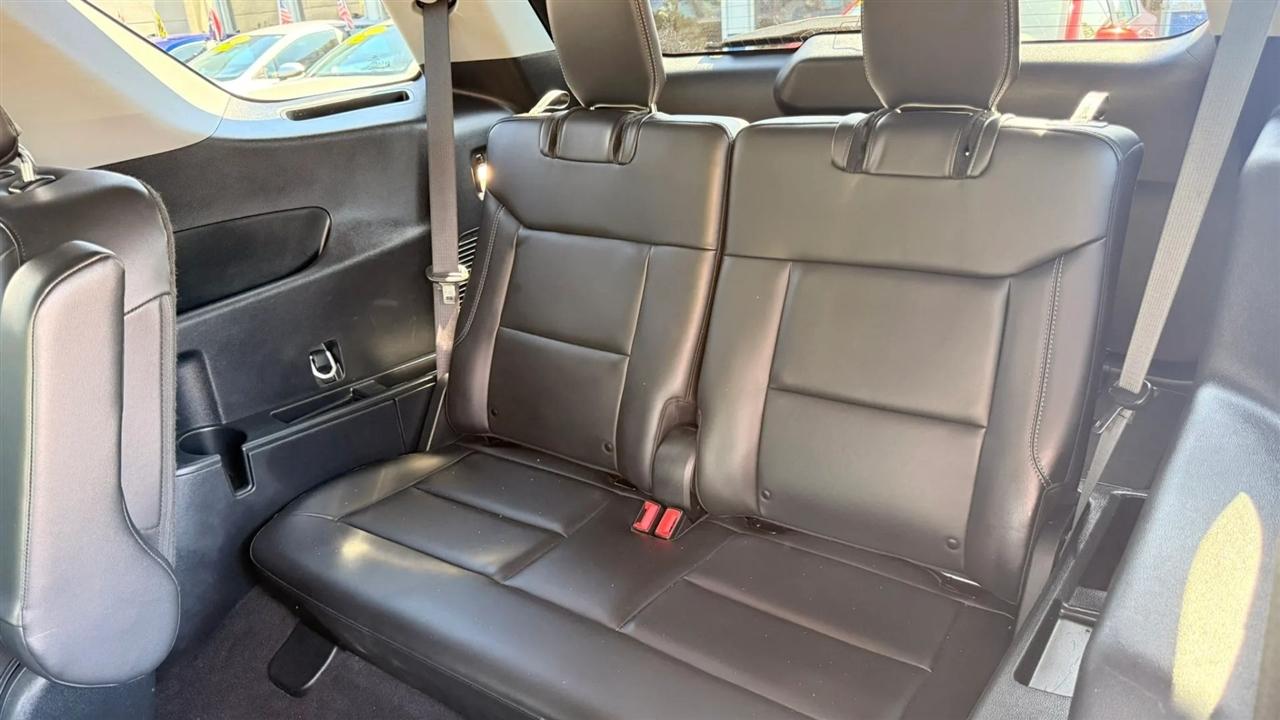 Ford Explorer XLT AWD 2023