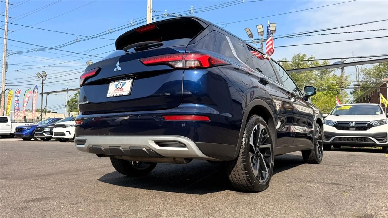 Mitsubishi Outlander SE 2WD 2024