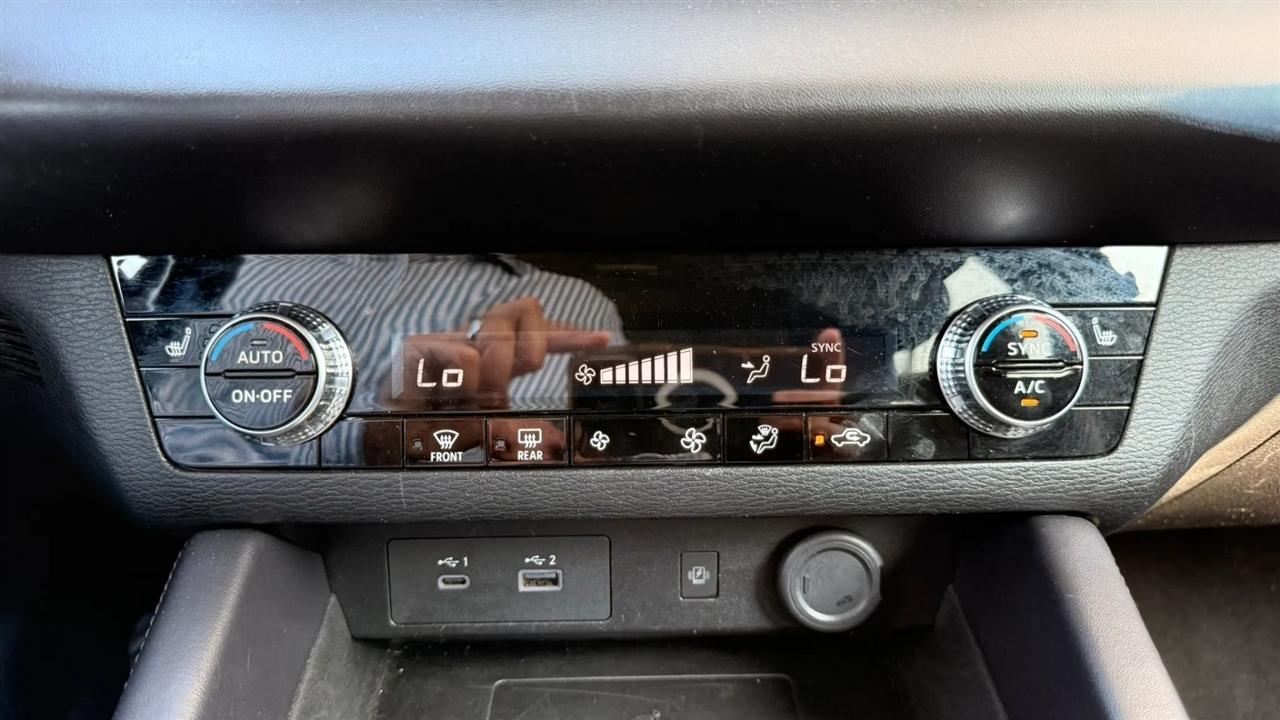 Mitsubishi Outlander SE 2WD 2024