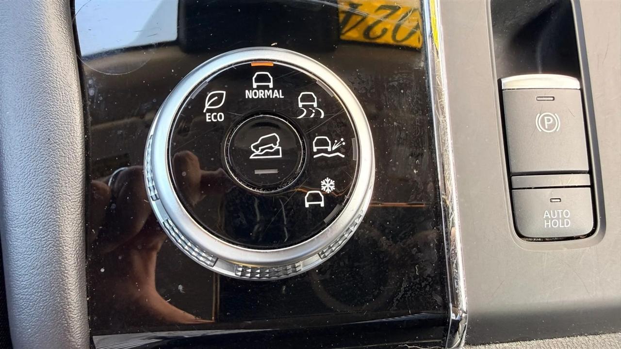 Mitsubishi Outlander SE 2WD 2024