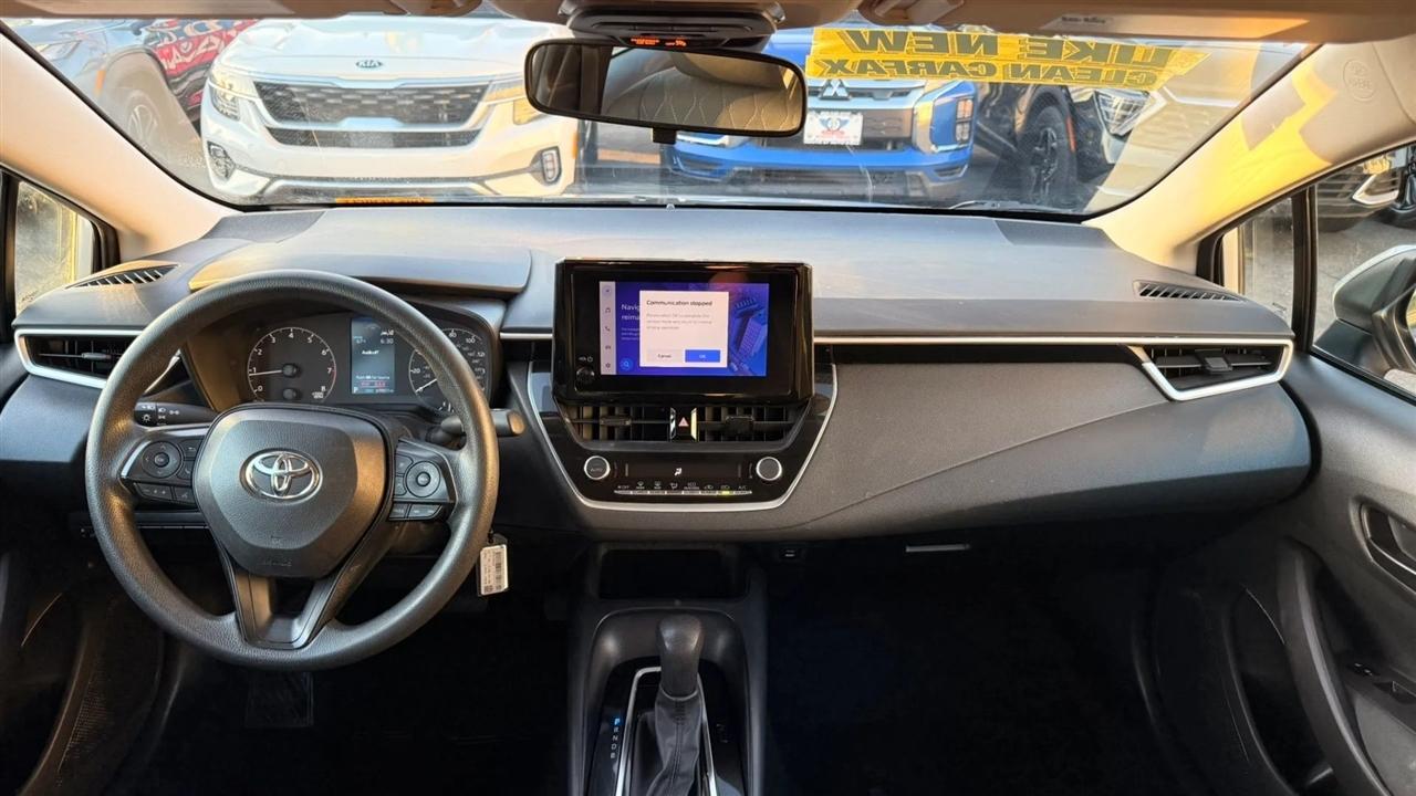 Toyota Corolla LE 2024