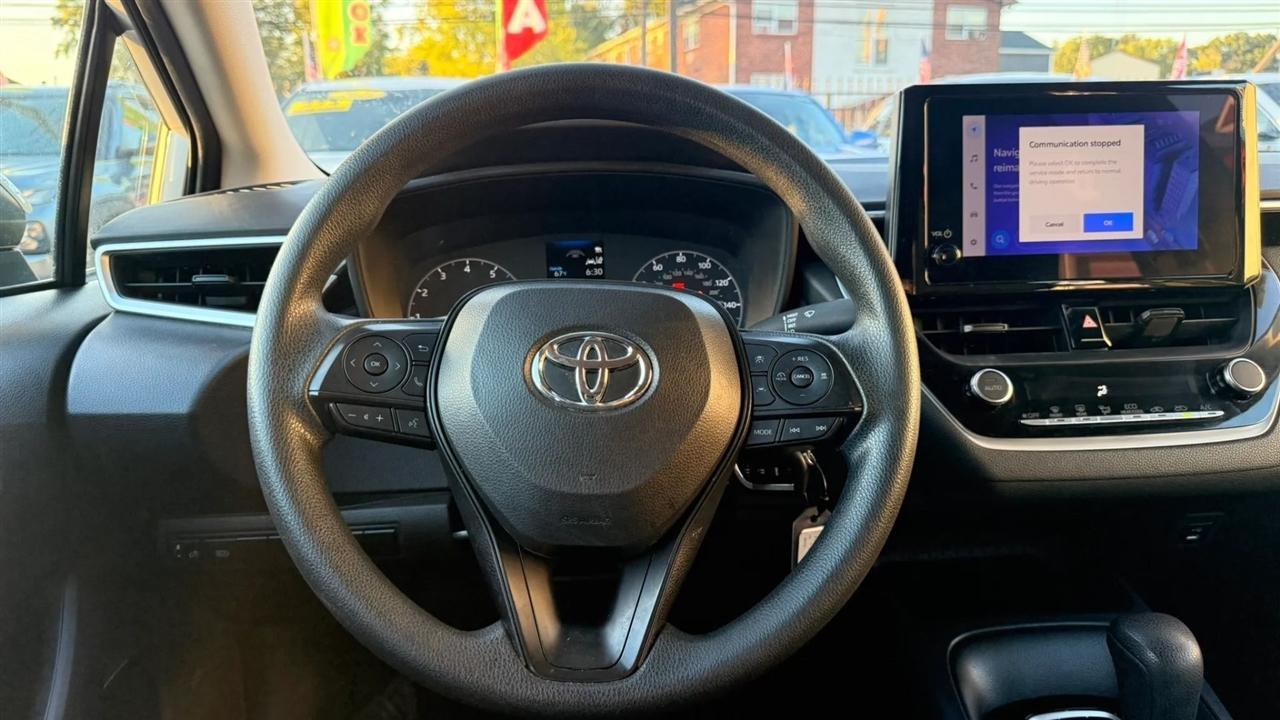 Toyota Corolla LE 2024