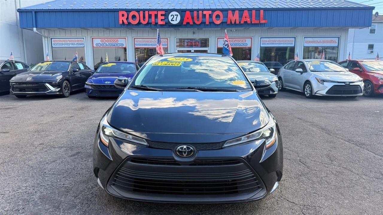 Toyota Corolla LE 2023