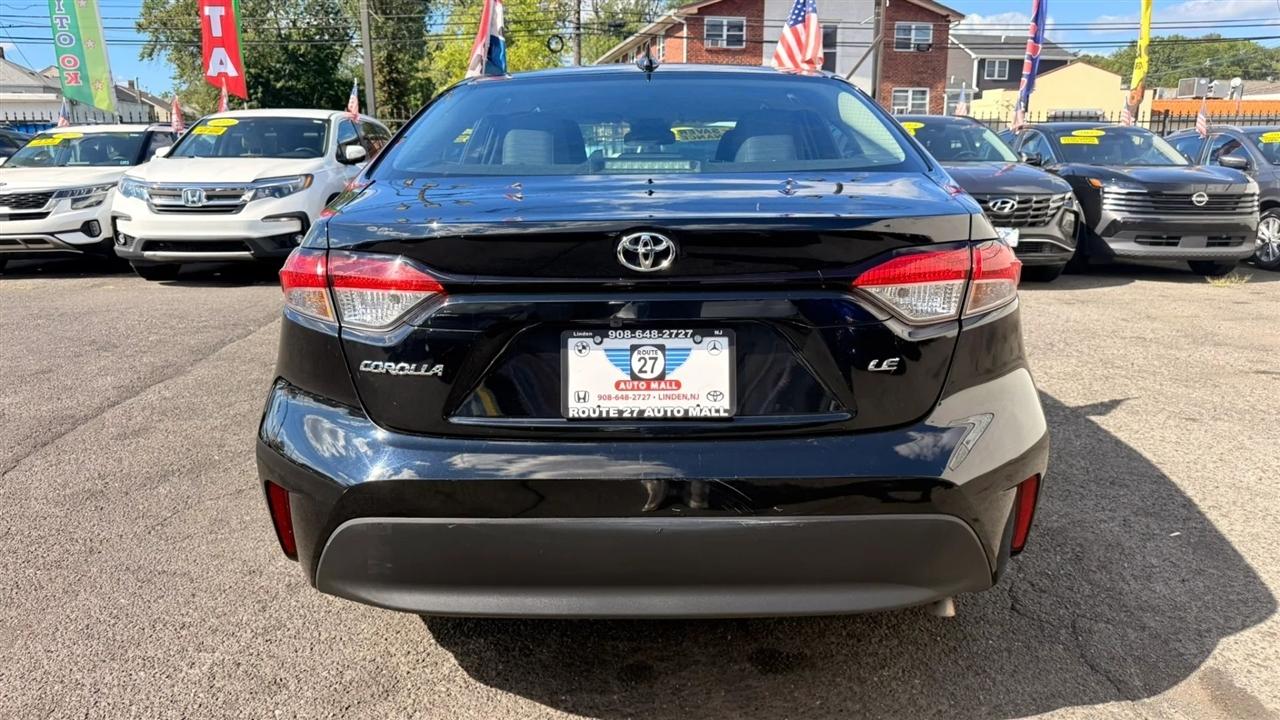 Toyota Corolla LE 2023