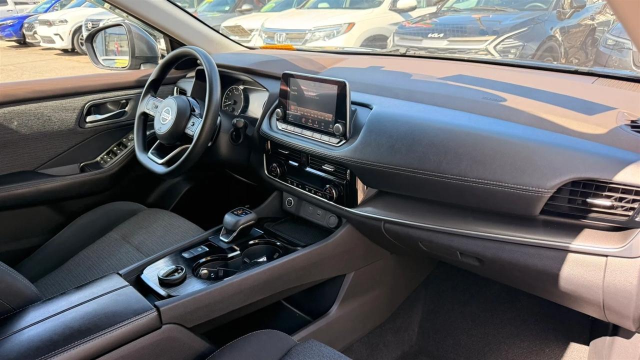 Nissan Rogue SV AWD 2021