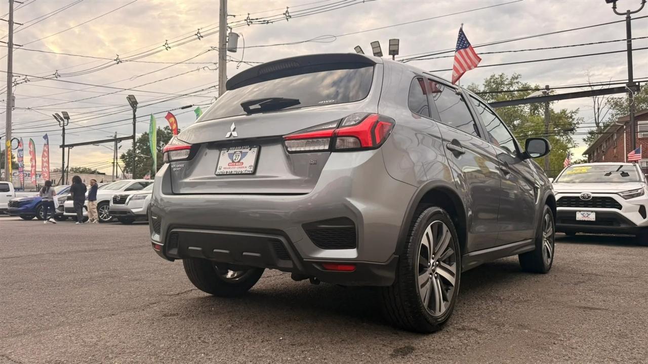 Mitsubishi Outlander Sport 2.0 ES 4WD 2024
