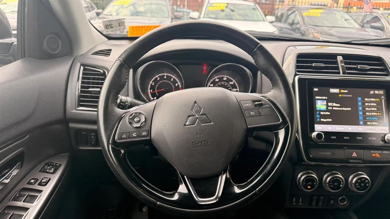 Mitsubishi Outlander Sport 2.0 ES 4WD 2024