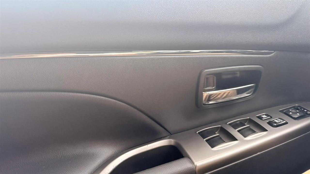 Mitsubishi Outlander Sport 2.0 ES 4WD 2024