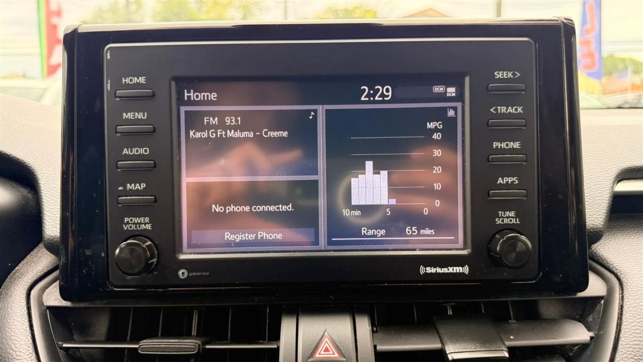 Toyota RAV4 LE 2022