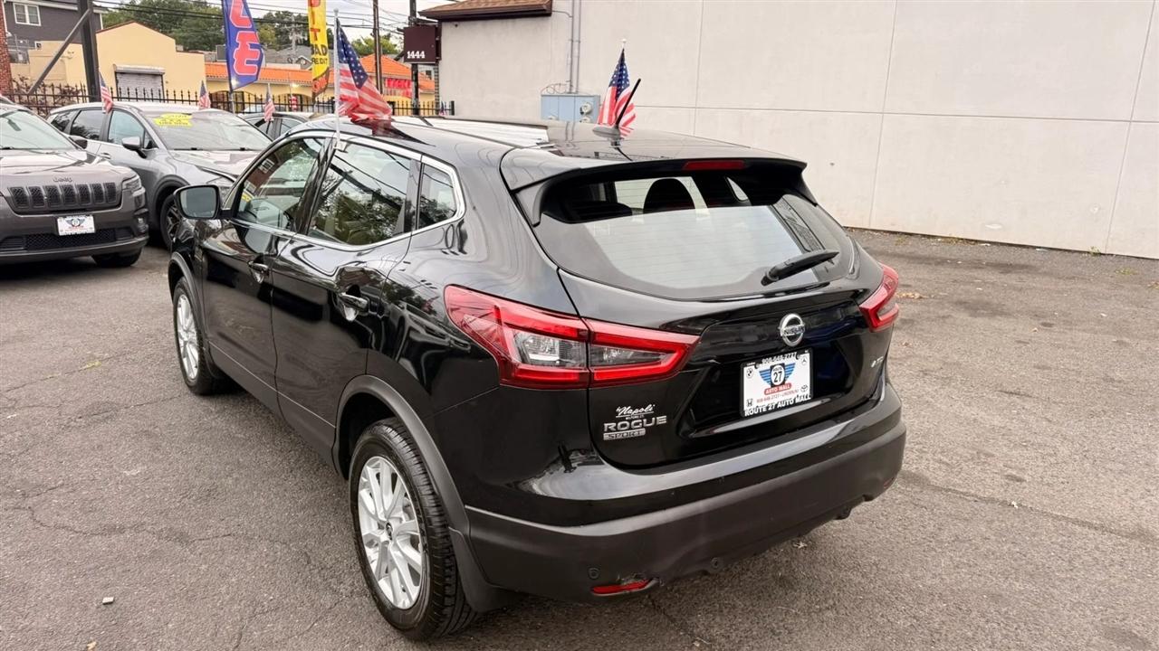 Nissan Rogue Sport S AWD 2021